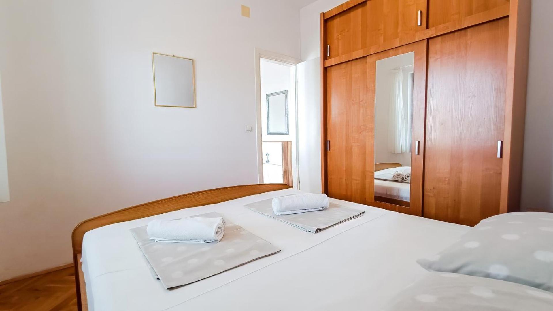 Apartment Huanita Promajna Eksteriør bilde