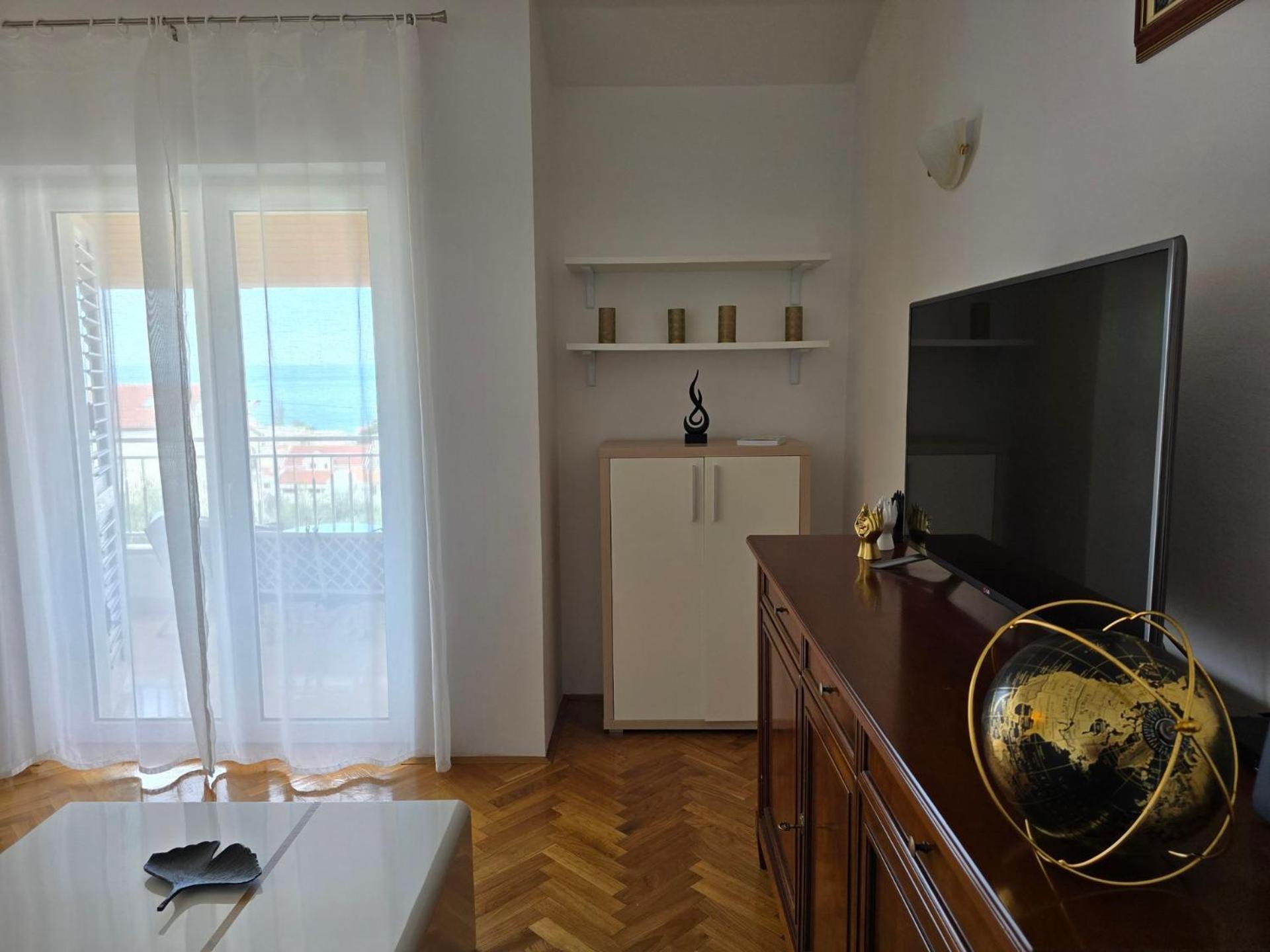 Apartment Huanita Promajna Eksteriør bilde