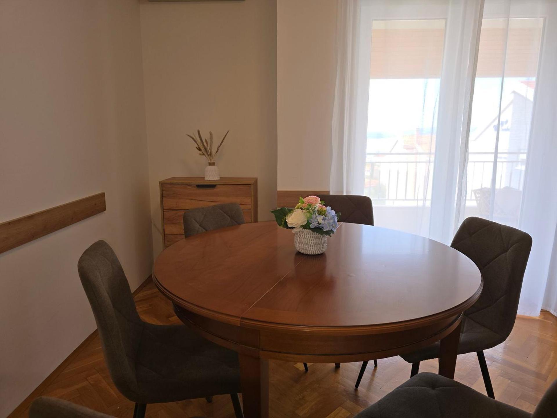 Apartment Huanita Promajna Eksteriør bilde