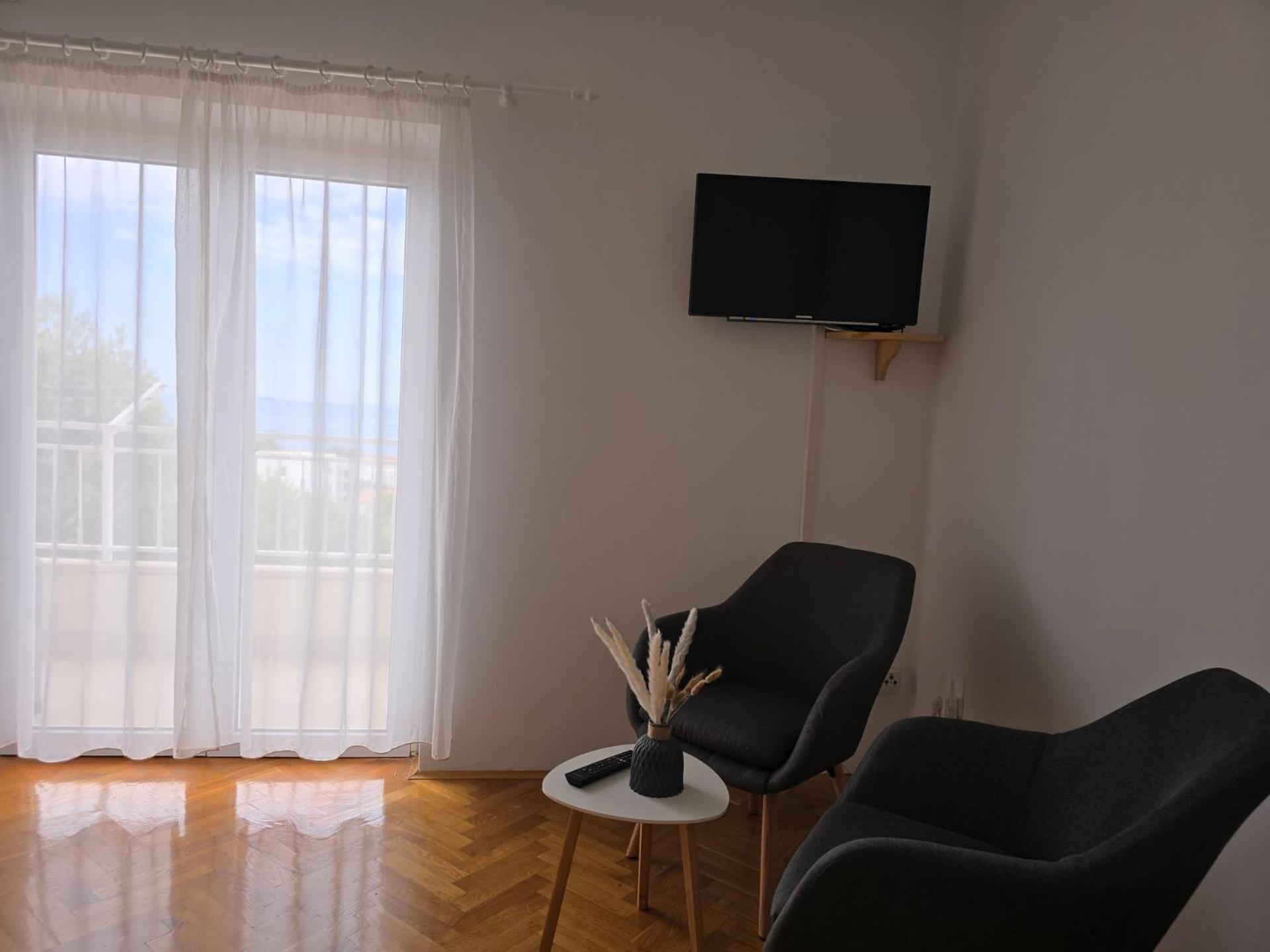 Apartment Huanita Promajna Eksteriør bilde